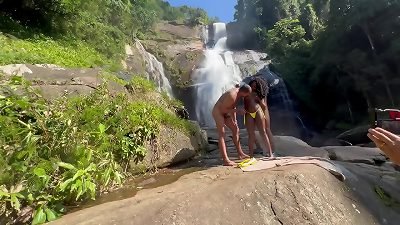 behind the scenes inexperienced movie with the 18-year-old ebony girl taking part in the waterfall outdoors (COMPLETE ON red AND CHER)