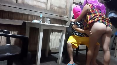 recent video WITH COMPANY STEPMOTHER!! SHE INSINUATES THE STEPSON, THE STEPSON GETS excited AND DOES SOMETHING SURPRISING. REAL HOMEMADE porno