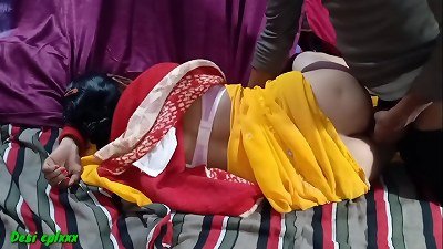 Desi bhabhi Saree hump glad new year 2020