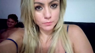 Fui medir pau do meu marido e nao.resisti chupei ele