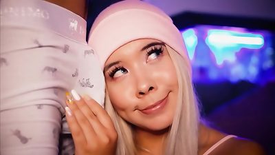 Innocent-faced blonde wants to make her stepbrother's shaft hard for you