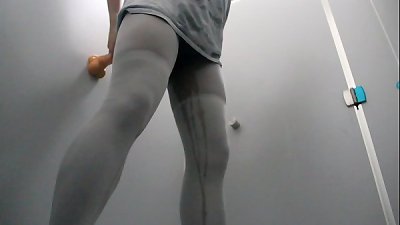 åŽå—å†œå¤§æ•™å­¦æ¥¼å¥³åŽ•å‡é˜´èŒŽè‡ªæ…°è‡ªæ‹ï¼Œå¤–é¢ä¸æ–­æœ‰äººä¸ŠåŽ•æ‰€ï¼Œé«˜æ½®æµäº†æ»¡åœ°æ°´