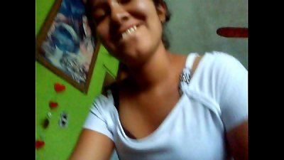 vale verga la suegra me muestra las chichis