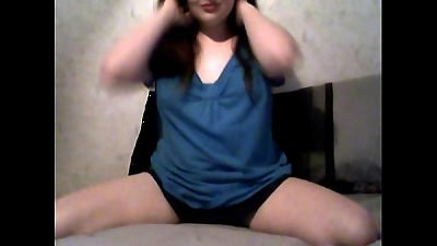 young plumper teen cam display