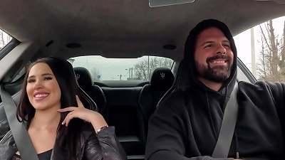 slutty Gold Digger Alyssa gift Gets Pranked Into A double penetration bang frenzy GP2742